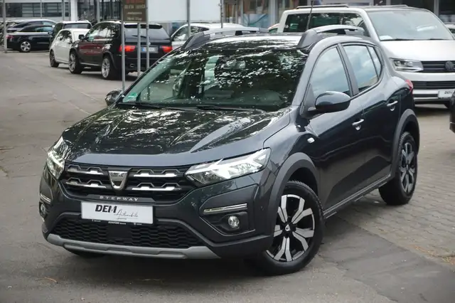 Dacia Sandero III Stepway Comfort / R Kam./ Navi /