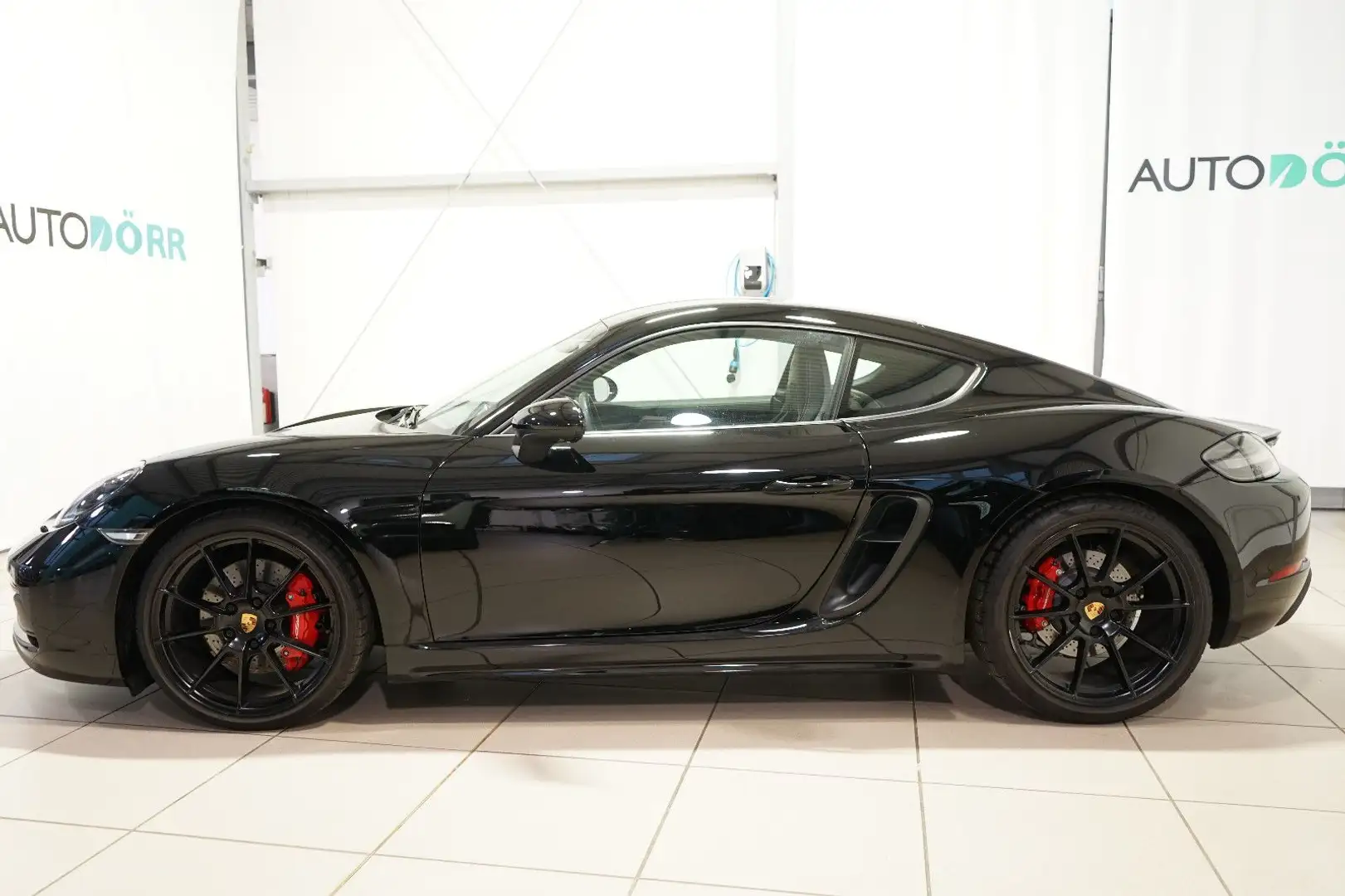Porsche Cayman 718 Cayman GTS 4.0 BOSE+Lenkradhz+Sport Chrono Schwarz - 2