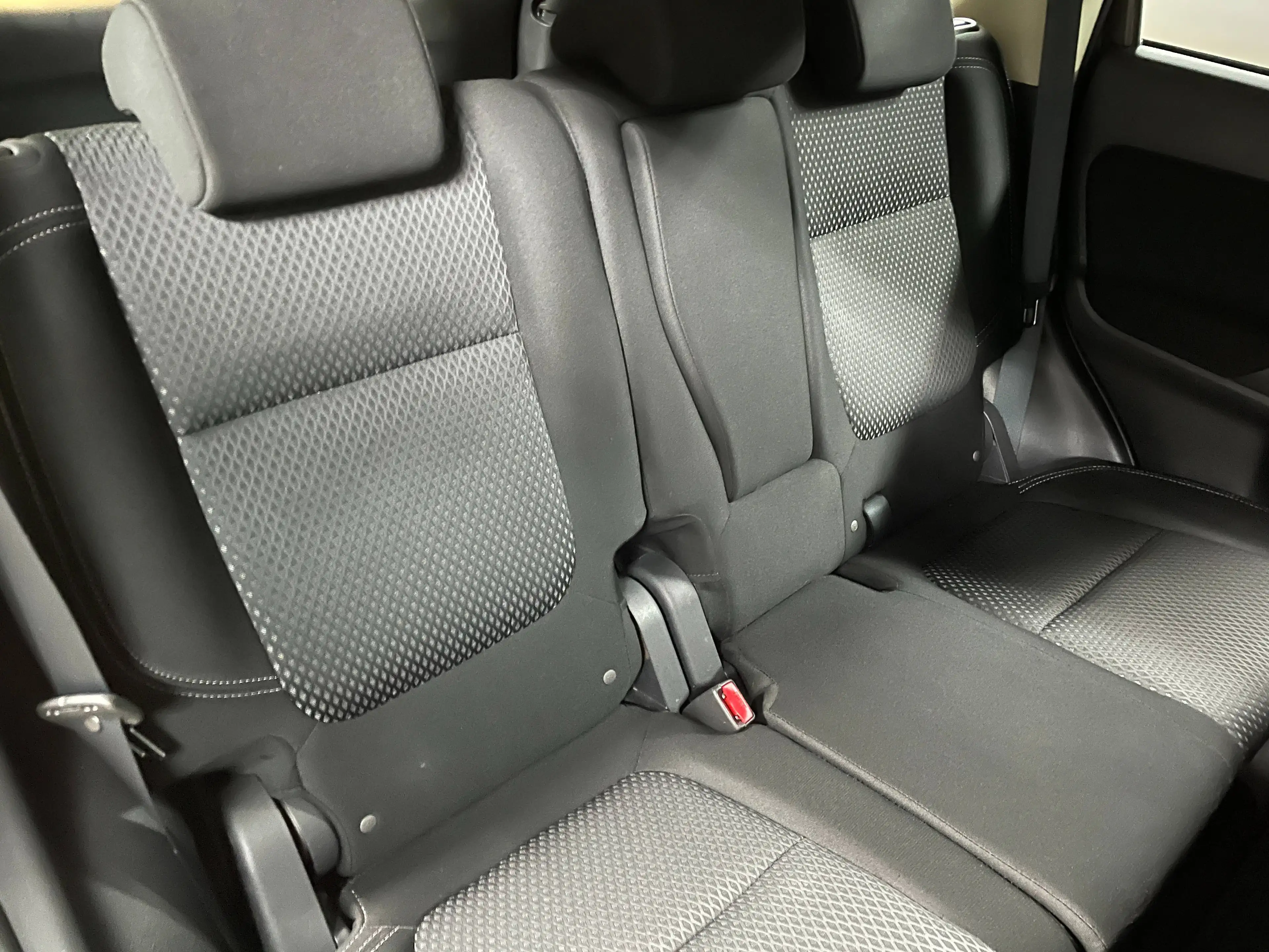 Mitsubishi Outlander Basis 2WD — photo 7