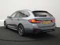 BMW 530 5-serie Touring 530e xDrive M-Sport Plug In Hybrid Grijs - thumbnail 24