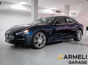 V6 Diesel 275 CV Granlusso V6 Diesel 275 CV