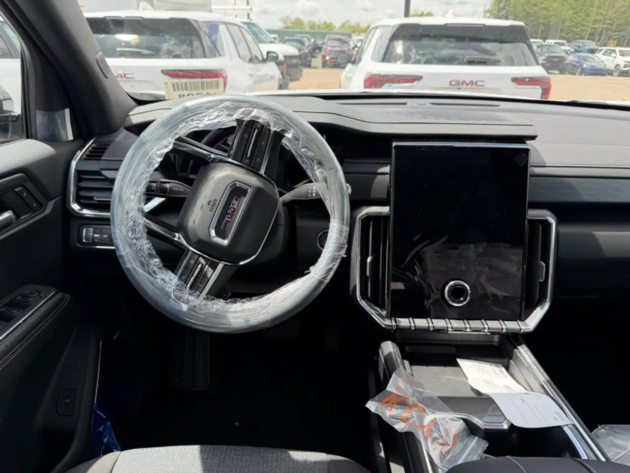 GMC Acadia снимка GMC Acadia