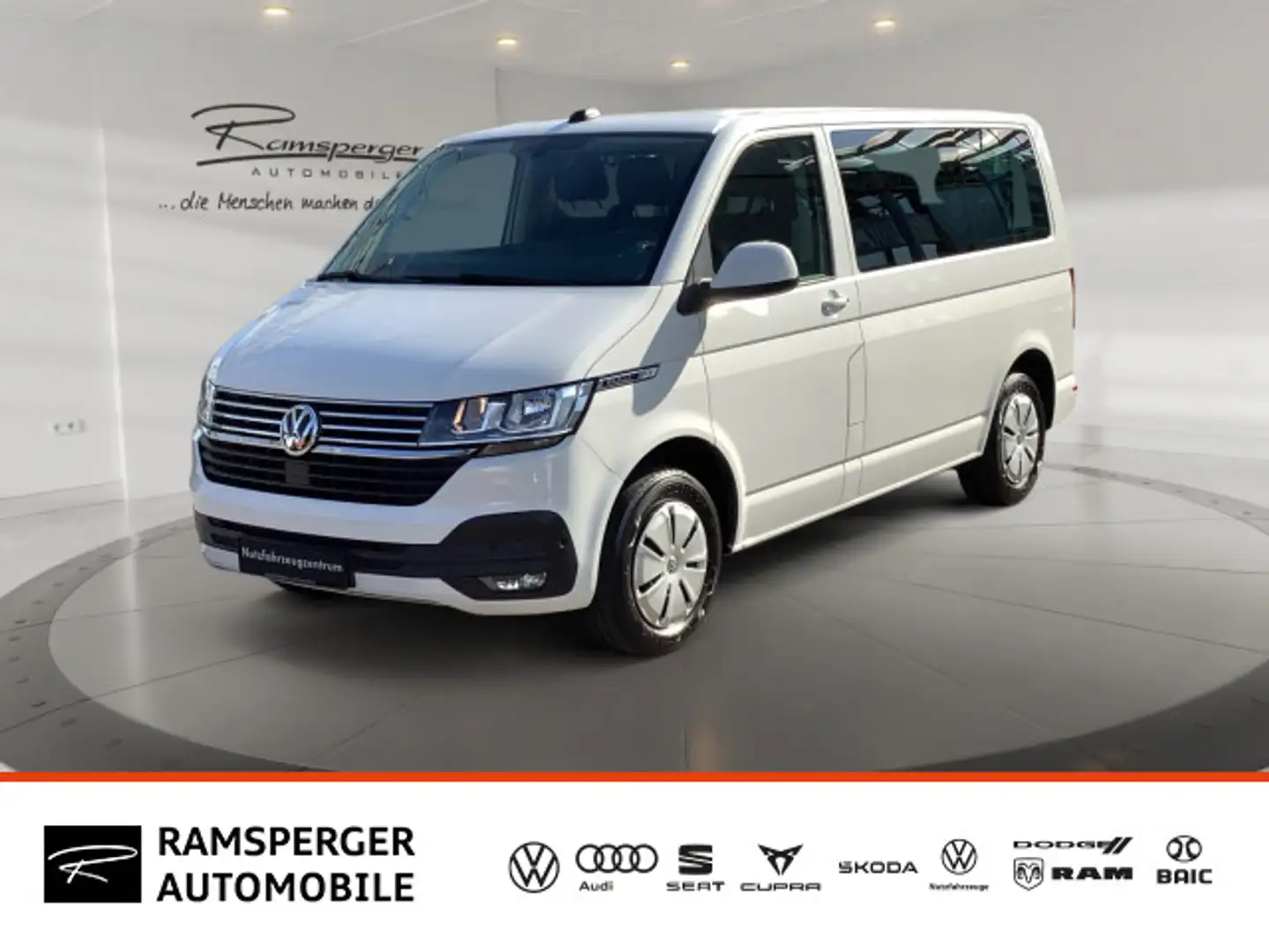 Volkswagen T6.1 Caravelle 2.0 TDI DSG Comfortline GRA SHZ P Blanco - 1