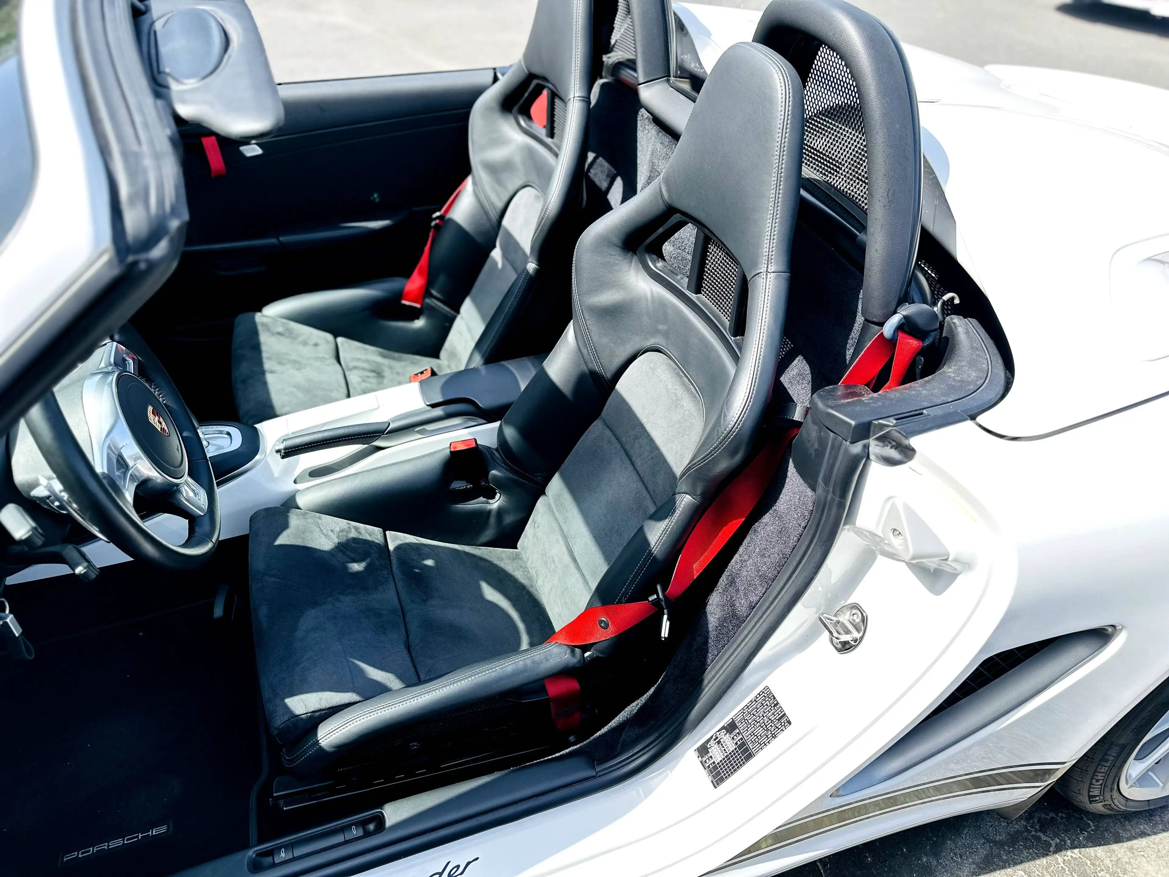 Porsche Boxster SPYDER**BUCKET SEATS**SPORT EXHAUST**CHRONO**NAVI**TOP**COLLECTOR!!!!! — photo 9
