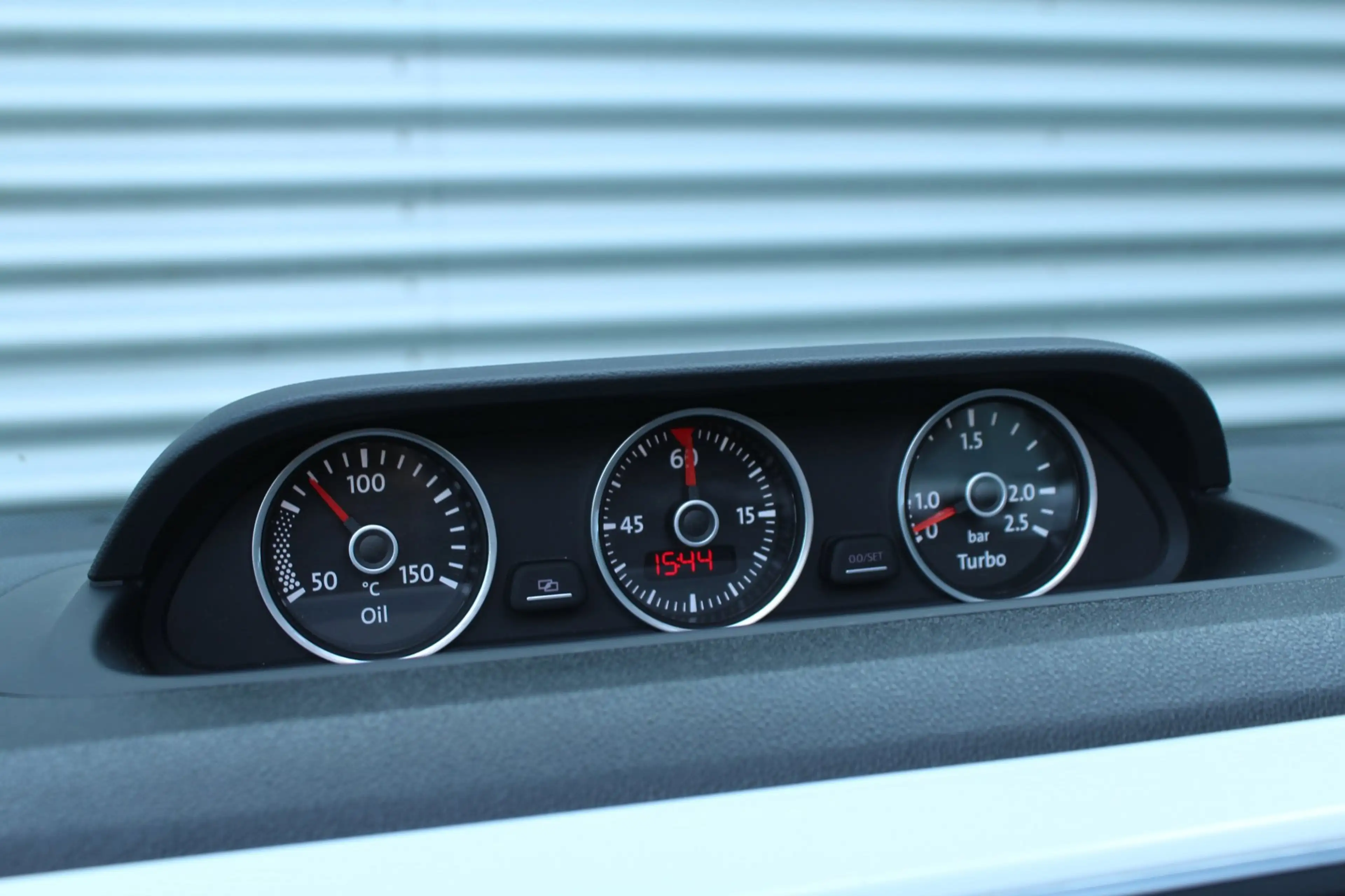 Volkswagen Beetle Cabriolet 1.2 TSI 105pk Design BlueMotion DSG6 NL- — photo 16