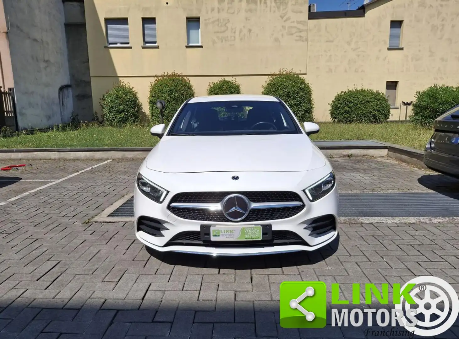 Mercedes-Benz A 200 Premium AMG GARANZIA INCLUSA Bianco - 2