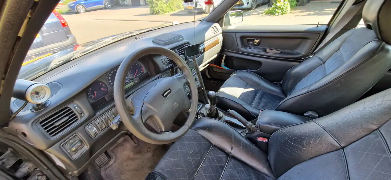 Volvo S70 2.3 R, foto 5