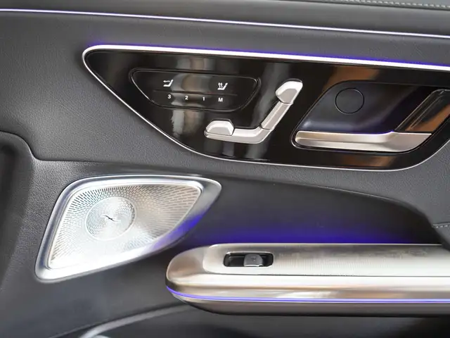 Mercedes-Benz Cle view 12
