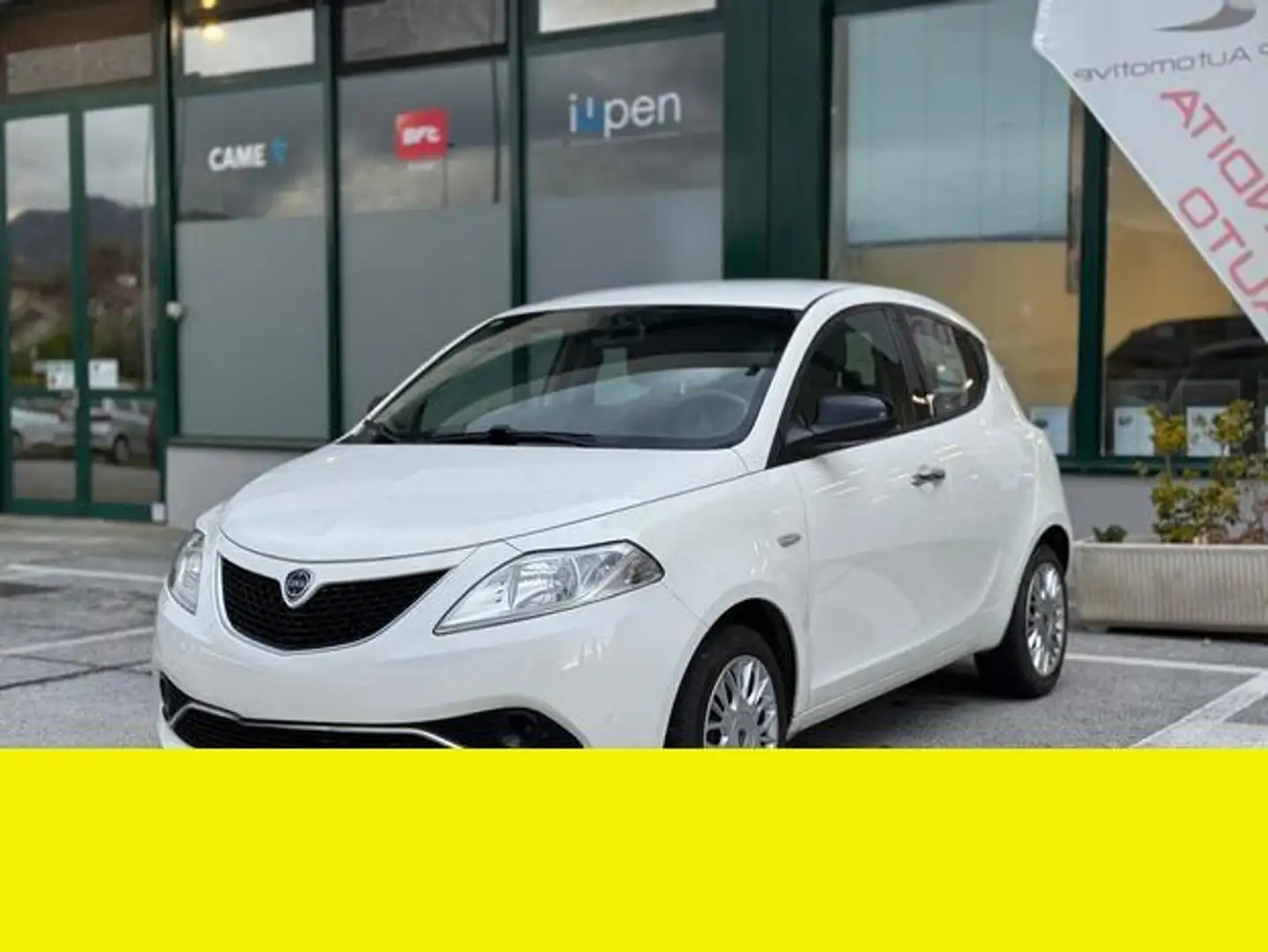 Lancia Ypsilon - 2