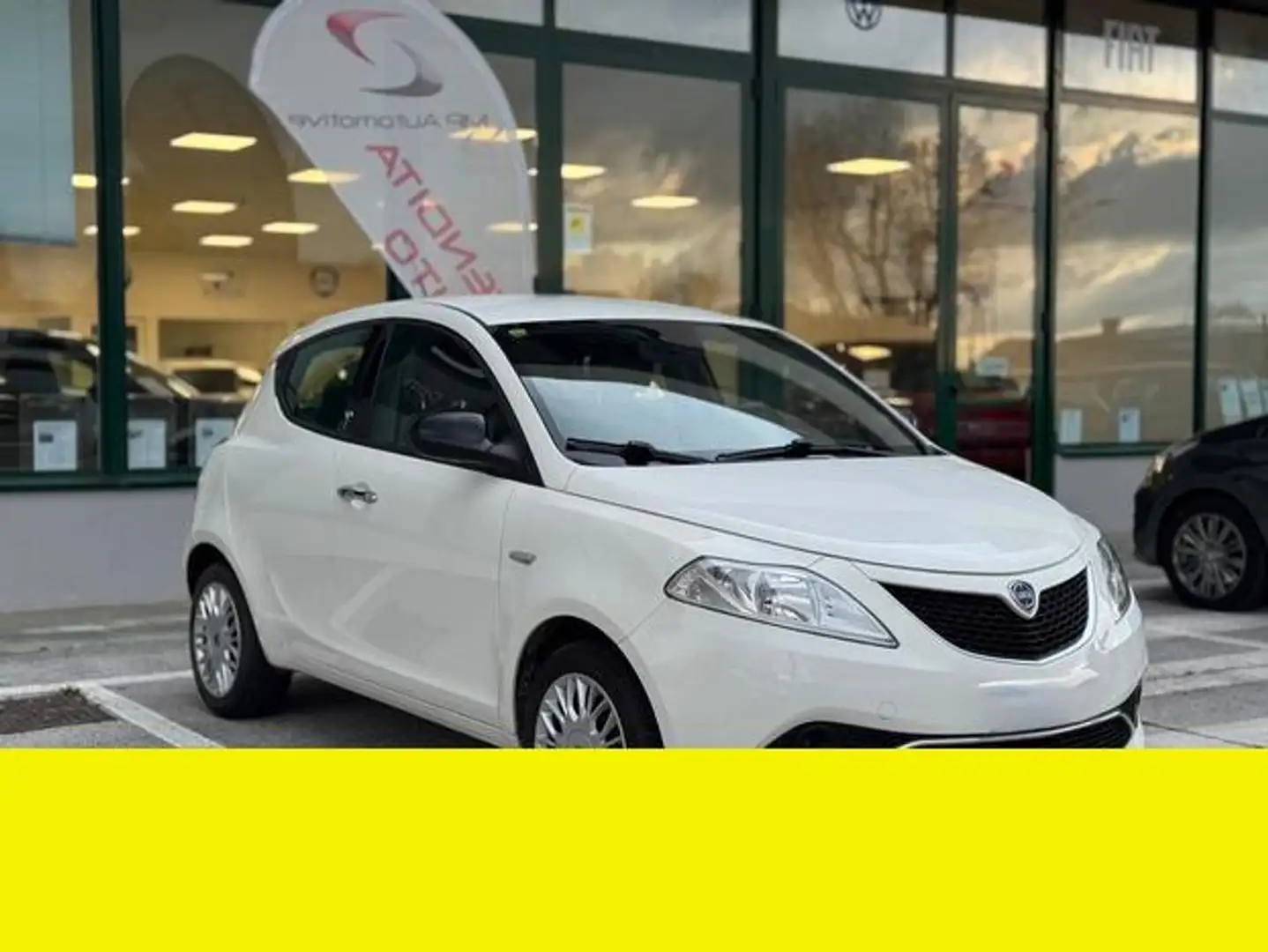 Lancia Ypsilon - 1
