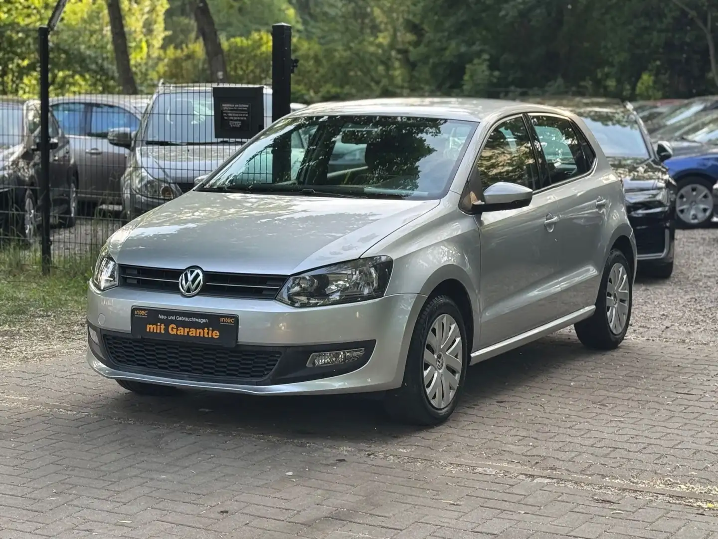 Volkswagen Polo 1.4 Navi CarPlay Klima Kamera TÜV/Service Silber - 2
