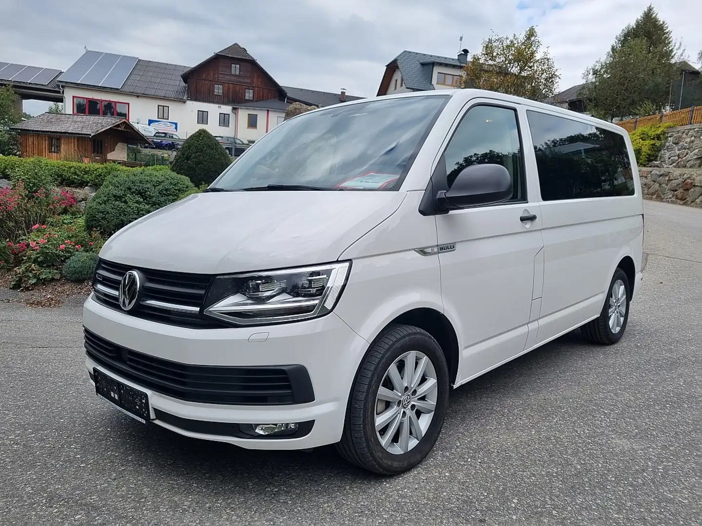 Volkswagen Multivan 2,0 TDI 4Motion ACC DSG Erstbesitz!!! Weiß - 1