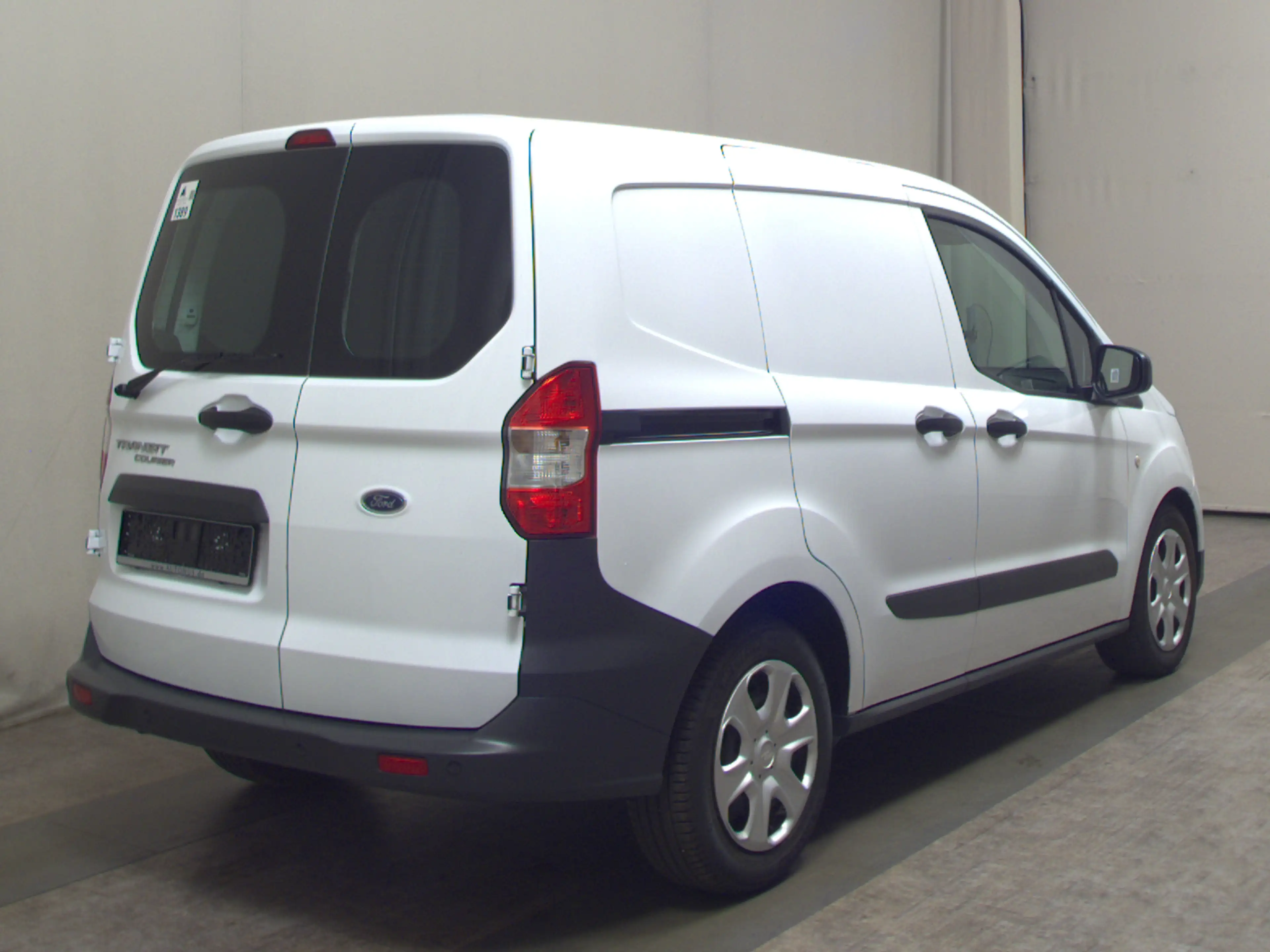 Ford Transit Courier 1.0 EcoBoost Trend Navi PDC — photo 4