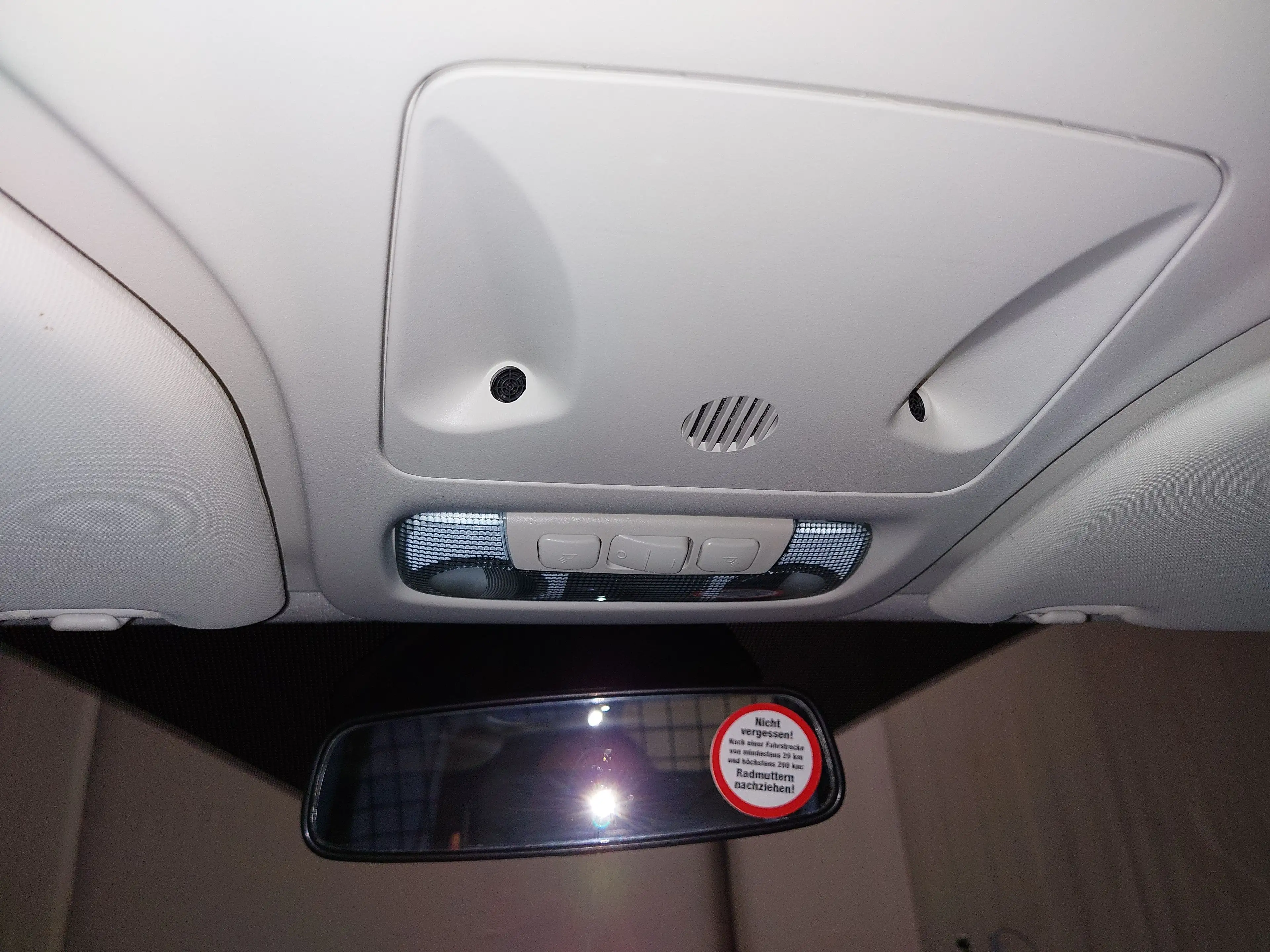 Ford Transit Courier 1.0 EcoBoost Trend Navi PDC — photo 13