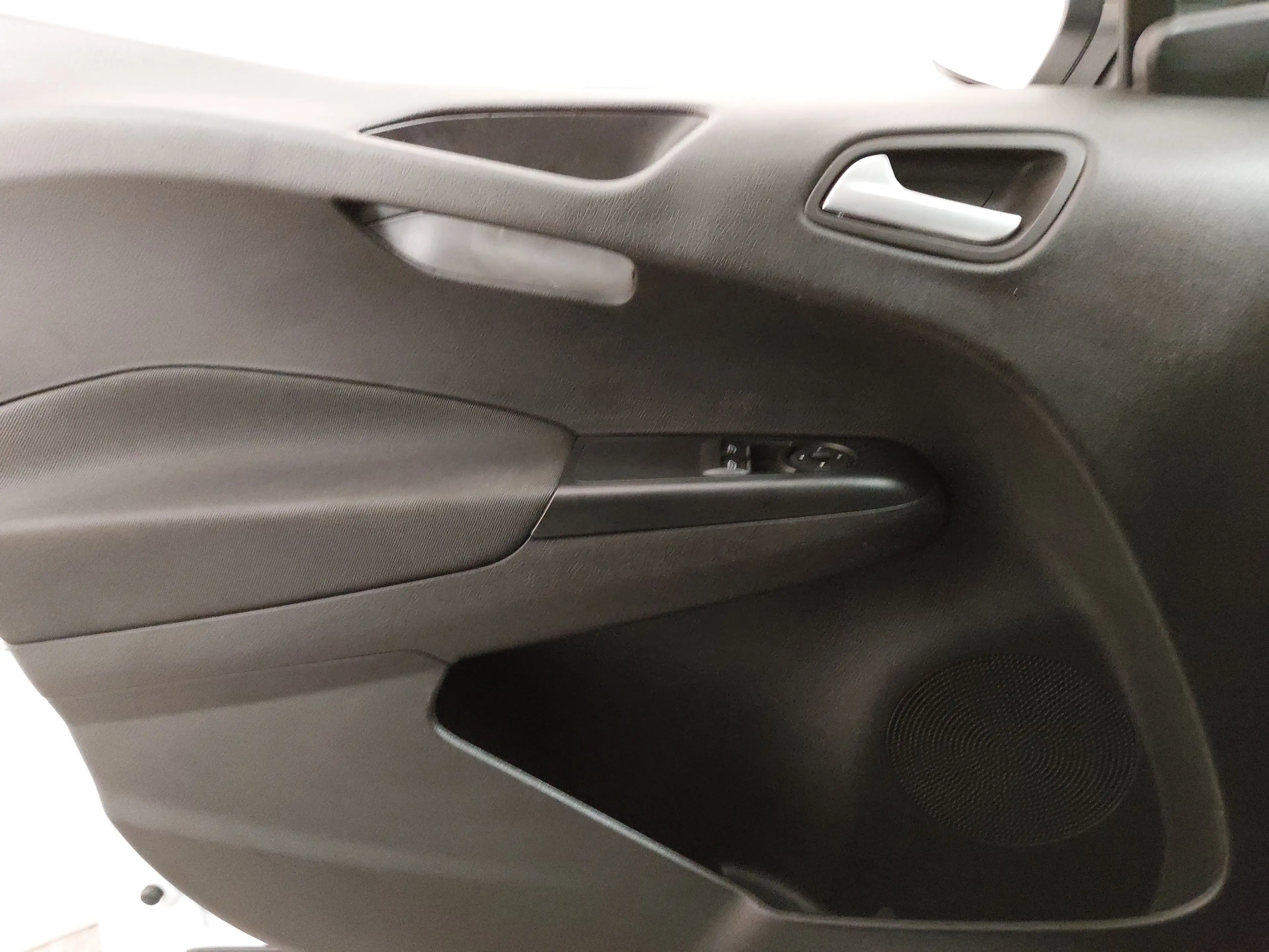 Ford Transit Courier 1.0 EcoBoost Trend Navi PDC — photo 5
