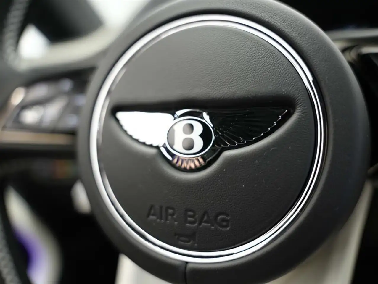 Bentley Continental GT снимка Bentley Continental GT
