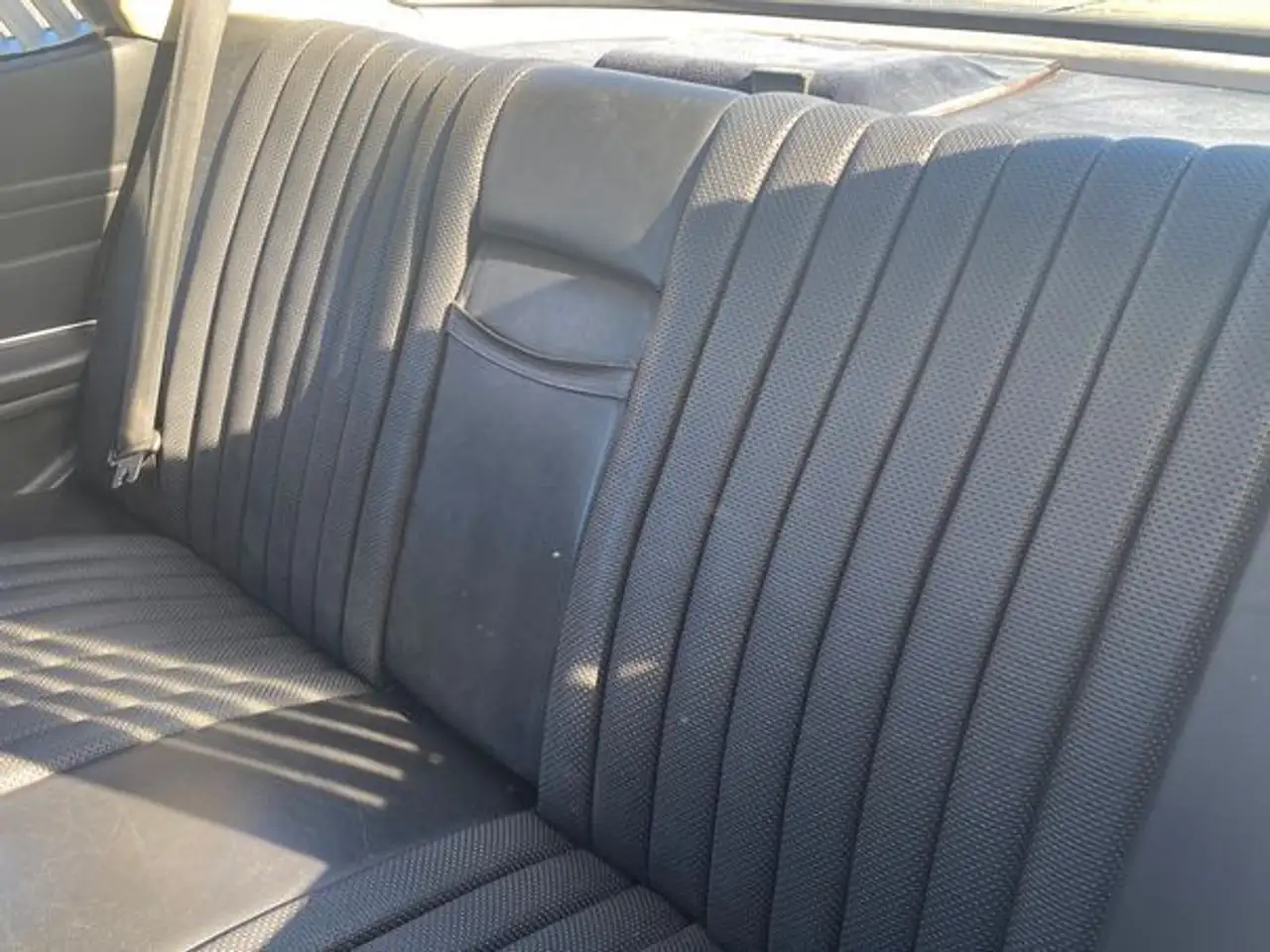 Mercedes-Benz 280 SLC , Automatik, Schiebedach,Leder, foto 6