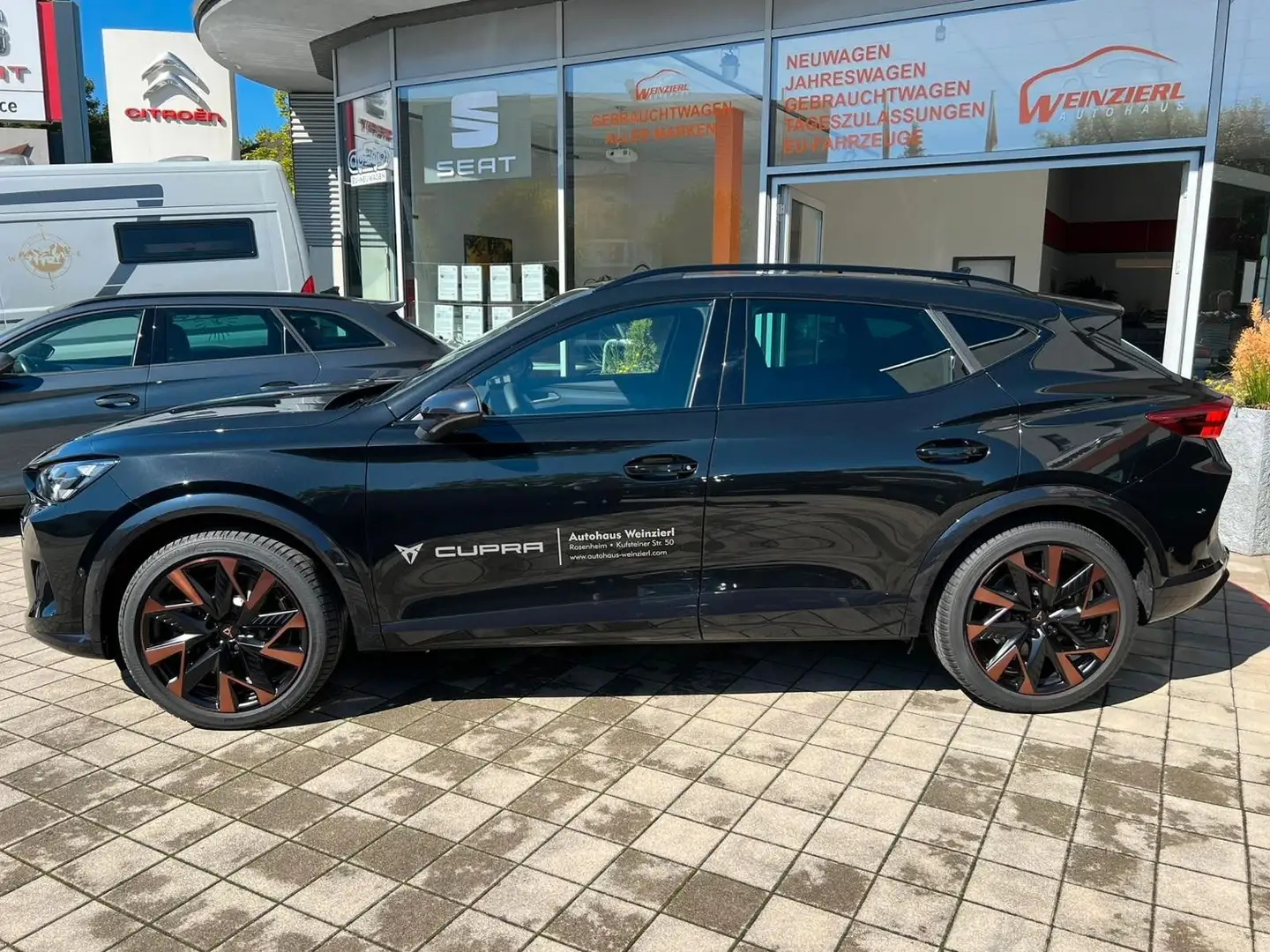 CUPRA Formentor 2.0TSI 333PS VZ Allr. DSG Schwarz - 2