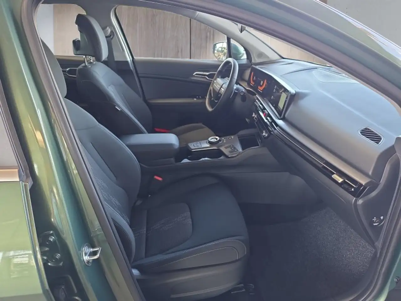 Kia Sportage 1.6 T-GDI AWD DCT 18*Alu/Navi/Winterp/LED/Kamera, миниатюра 16