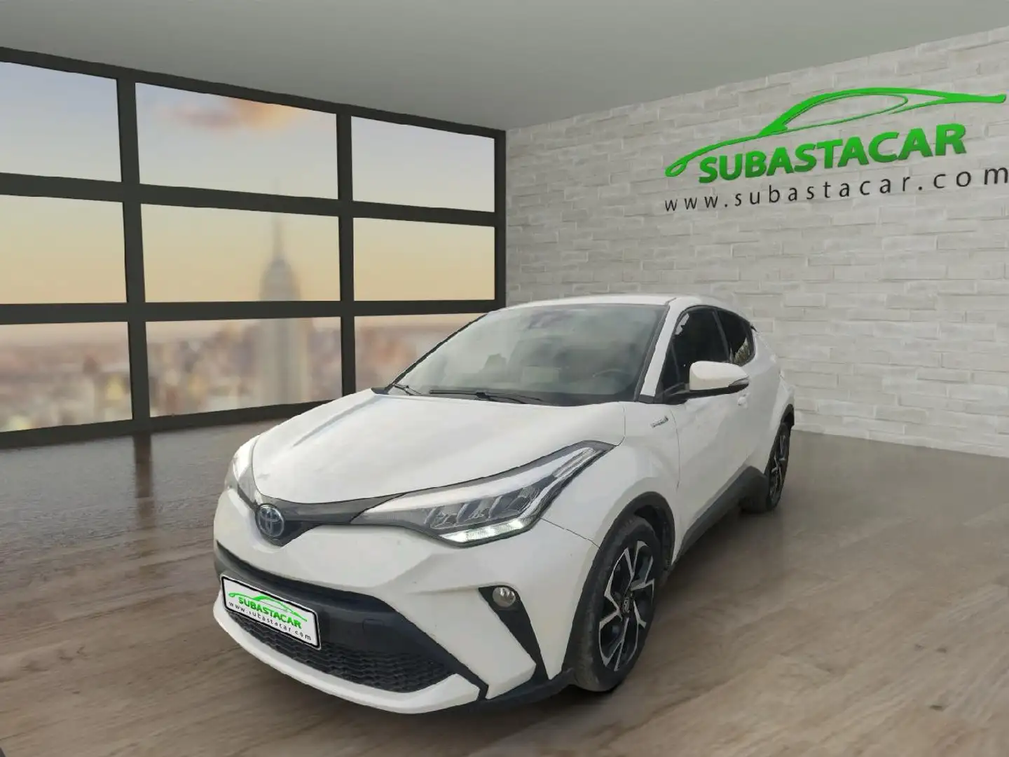 Toyota C-HR 125H Advance Blanc - 1