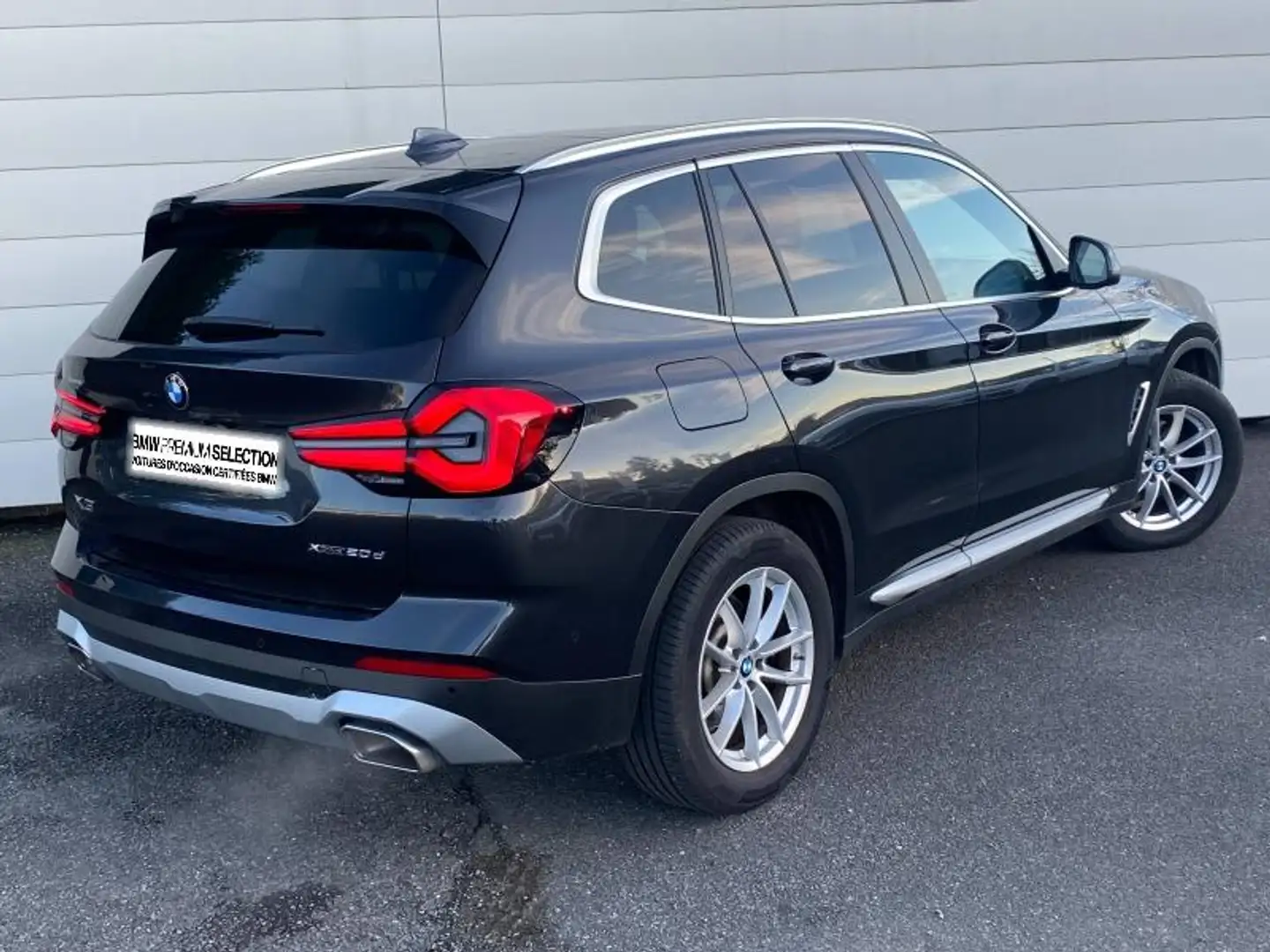 BMW X3 xDrive20d 190ch Business Design Gris - 2