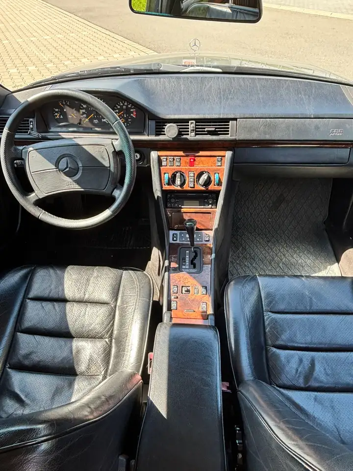 Mercedes-Benz E 300 T, foto 11