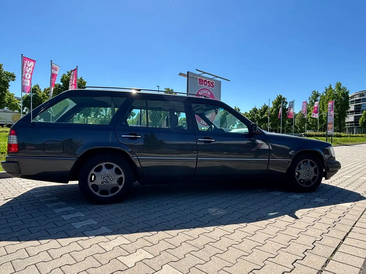 Mercedes-Benz E 300 T, foto 4