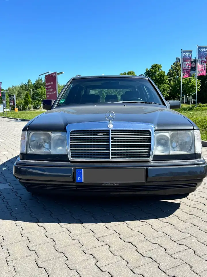 Mercedes-Benz E 300 T, foto 6