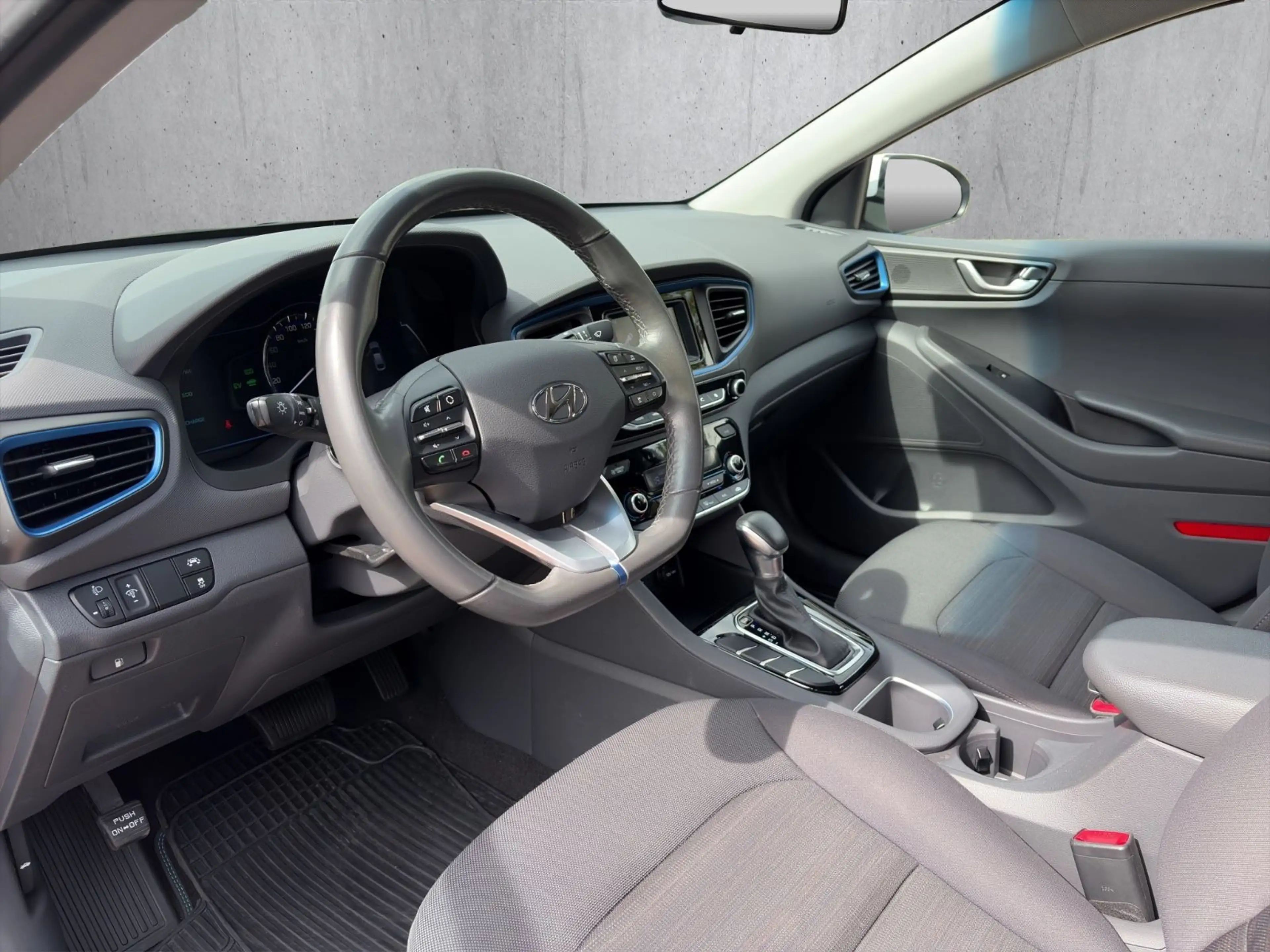 Hyundai IONIQ Ioniq Trend Hybrid AHK/KAMERA/PDC/ACC/DAB+ — photo 13
