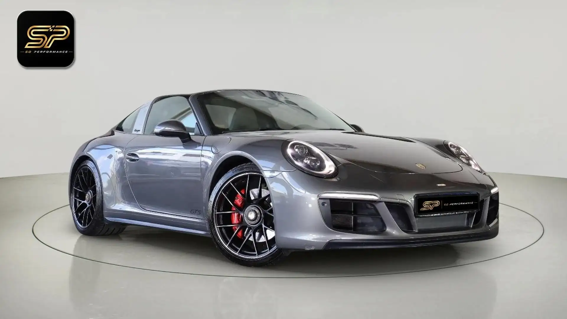 Porsche Targa GTS Grau - 1