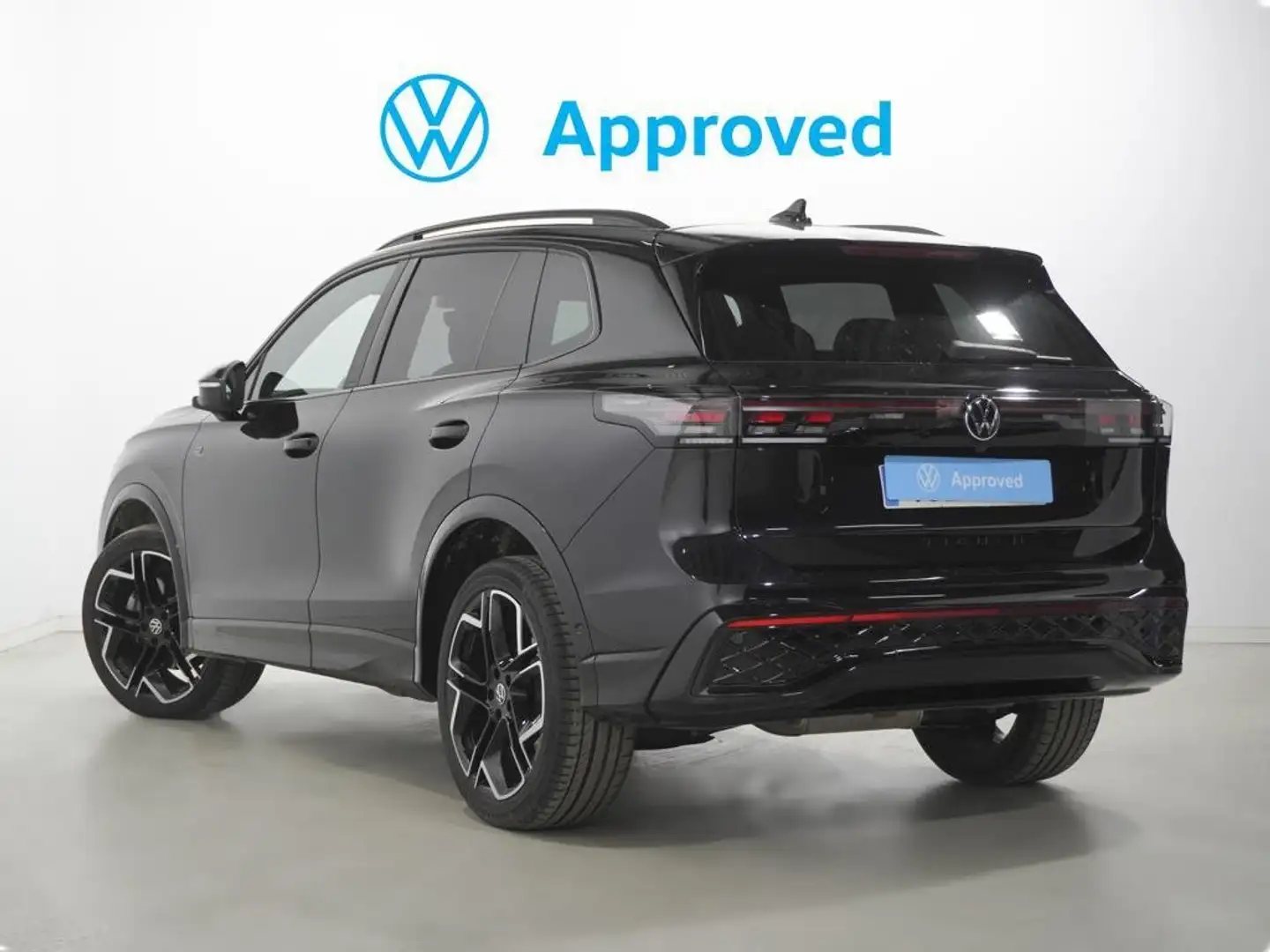 Volkswagen Tiguan 2.0TDI R-Line 4Motion DSG 142kW Negro - 2