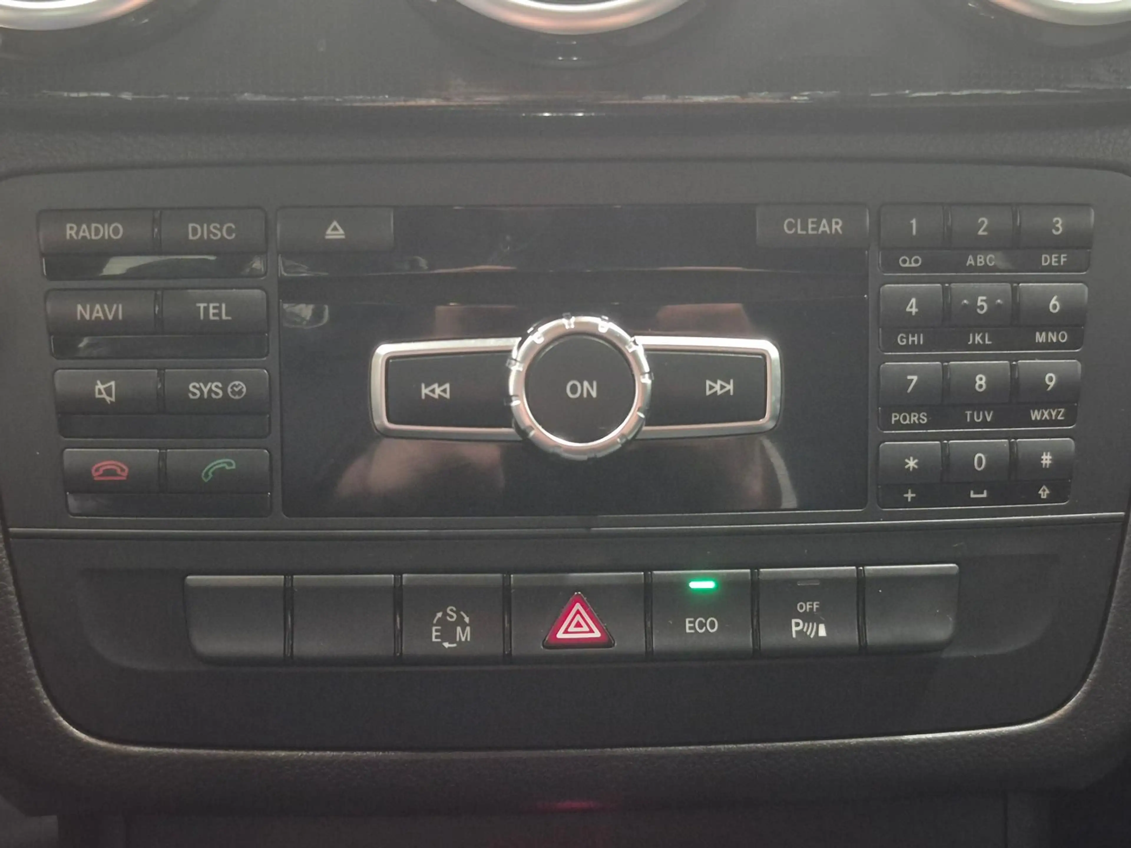Mercedes-Benz B 200 Bi-Xenon/BT/Tempom./Dyn.Sel./PDC/17-LM — photo 14
