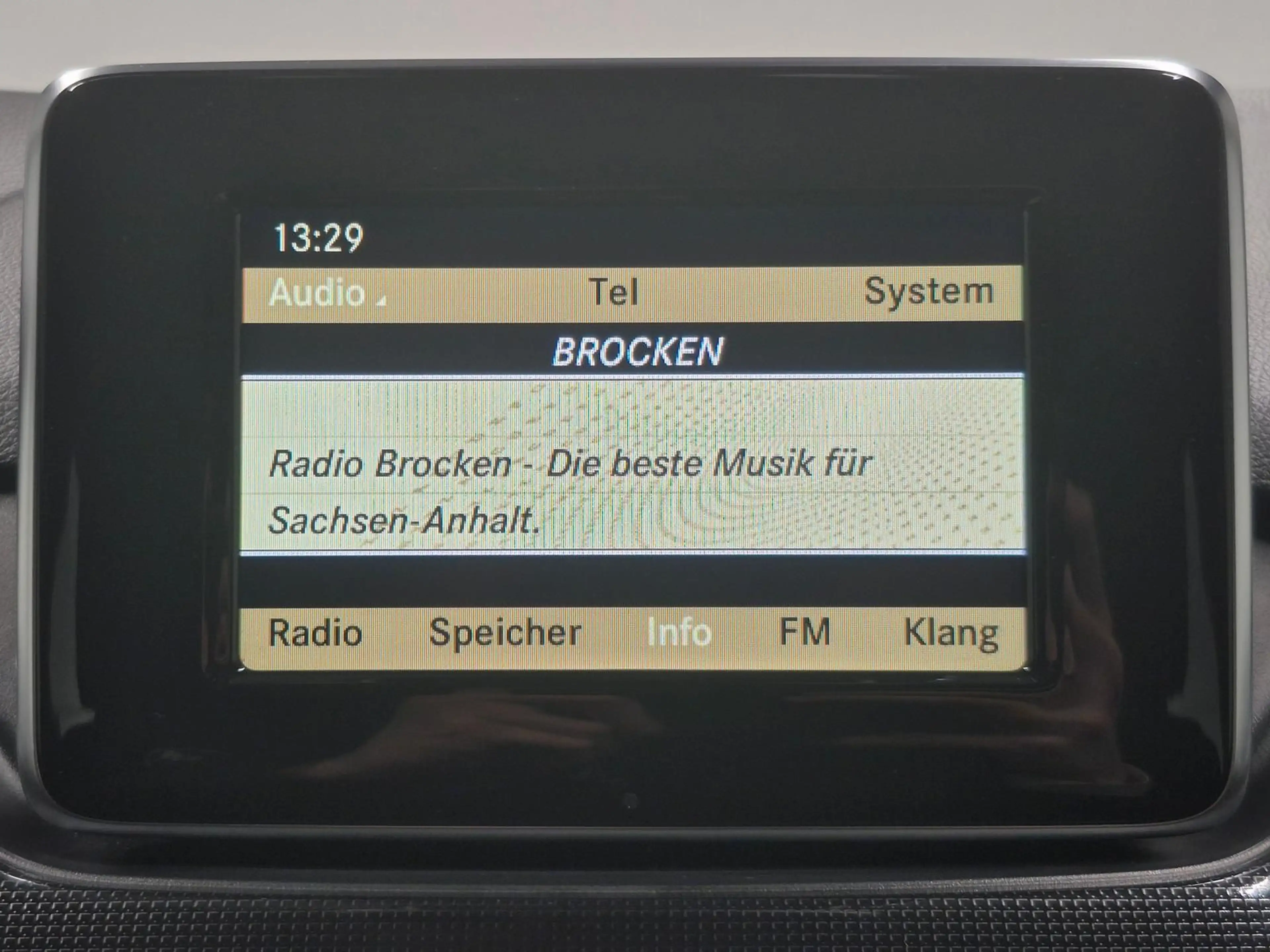 Mercedes-Benz B 200 Bi-Xenon/BT/Tempom./Dyn.Sel./PDC/17-LM — photo 13