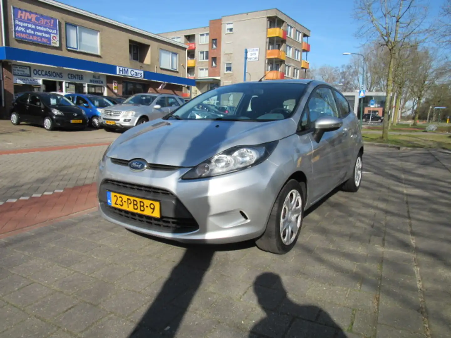 Ford Fiesta 1.25 60pk Limited Airco etc Grau - 1