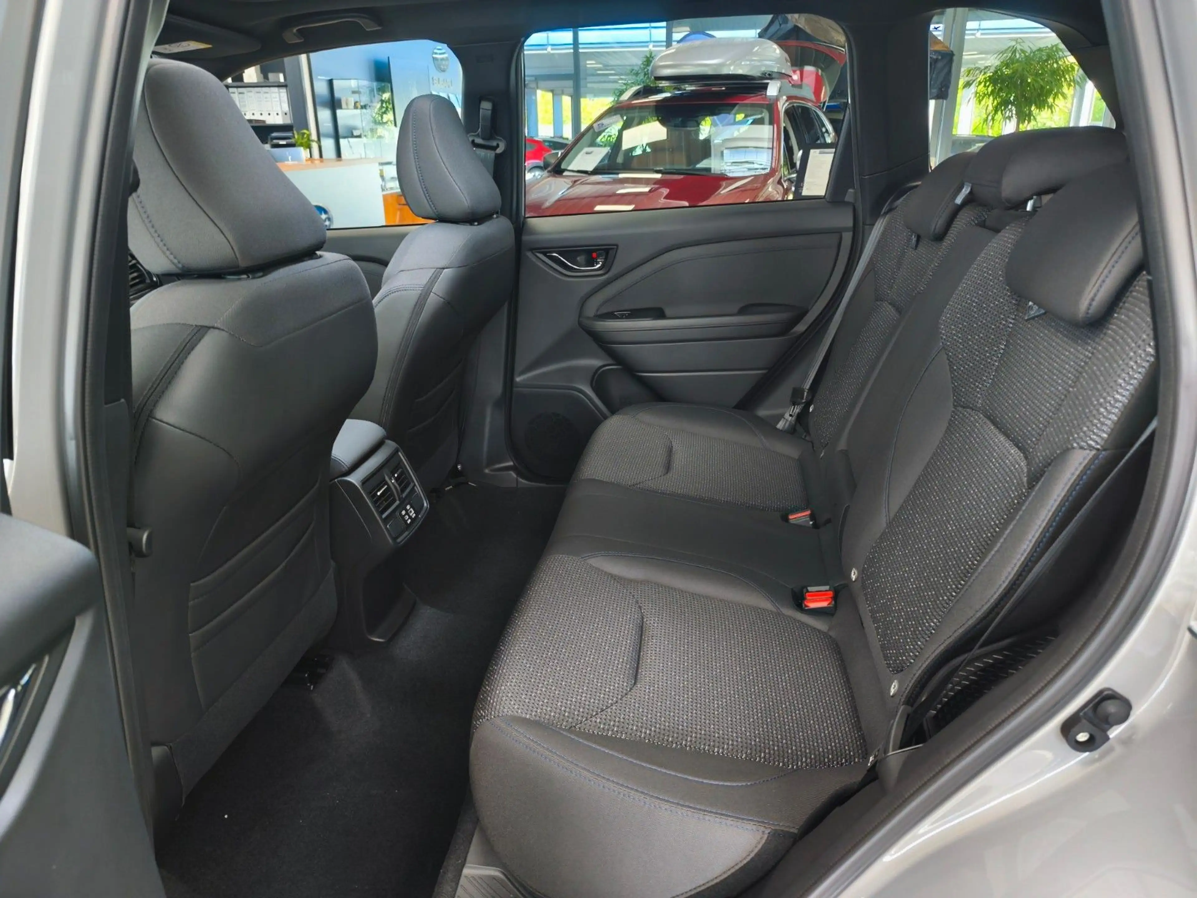 Subaru Forester 2.0 Exclusive AWD | LED | Navi | Pano — photo 13