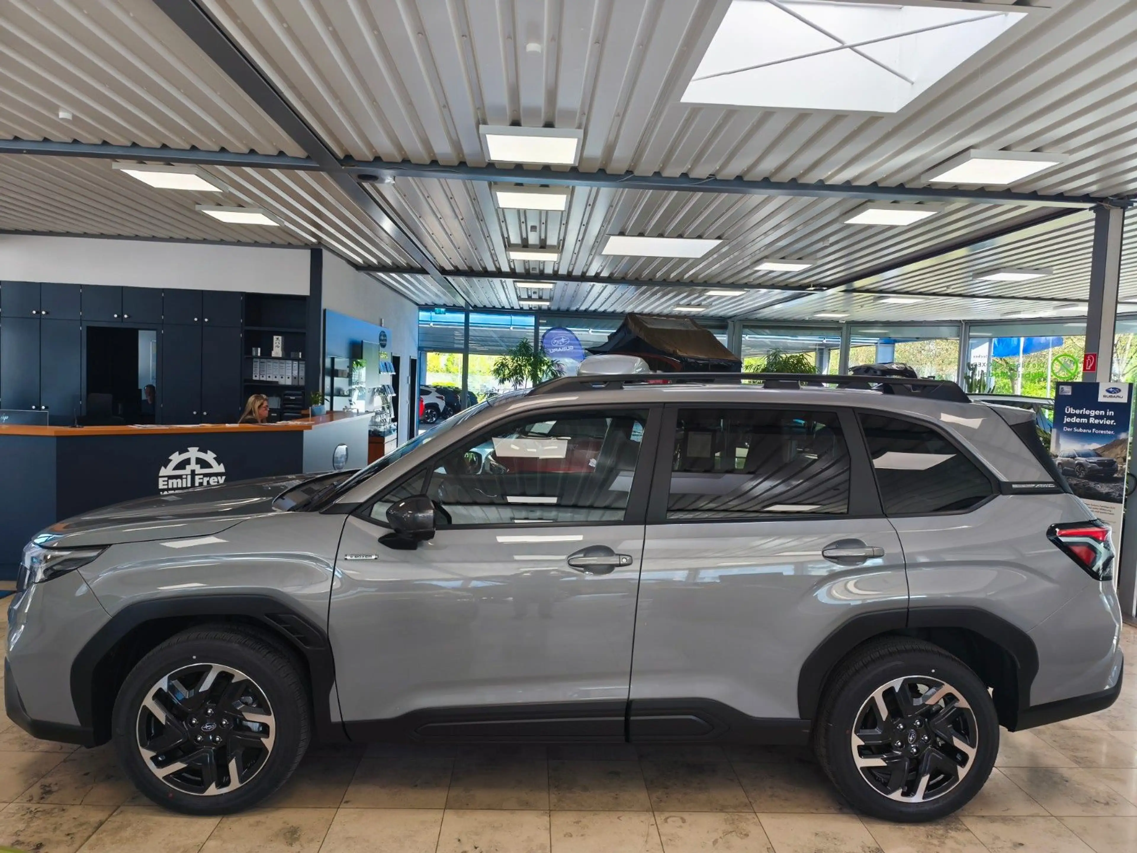 Subaru Forester 2.0 Exclusive AWD | LED | Navi | Pano — photo 2