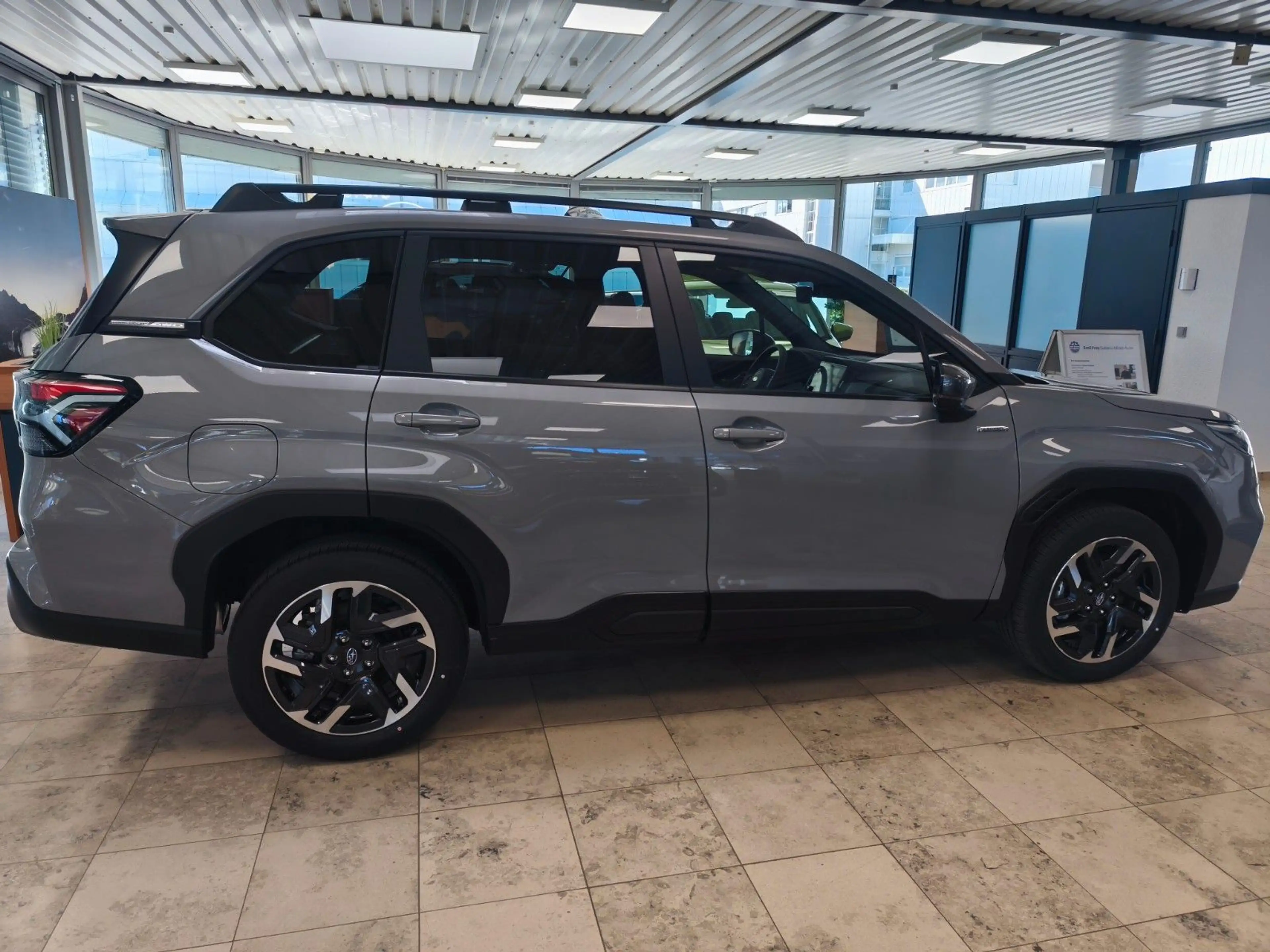 Subaru Forester 2.0 Exclusive AWD | LED | Navi | Pano — photo 6