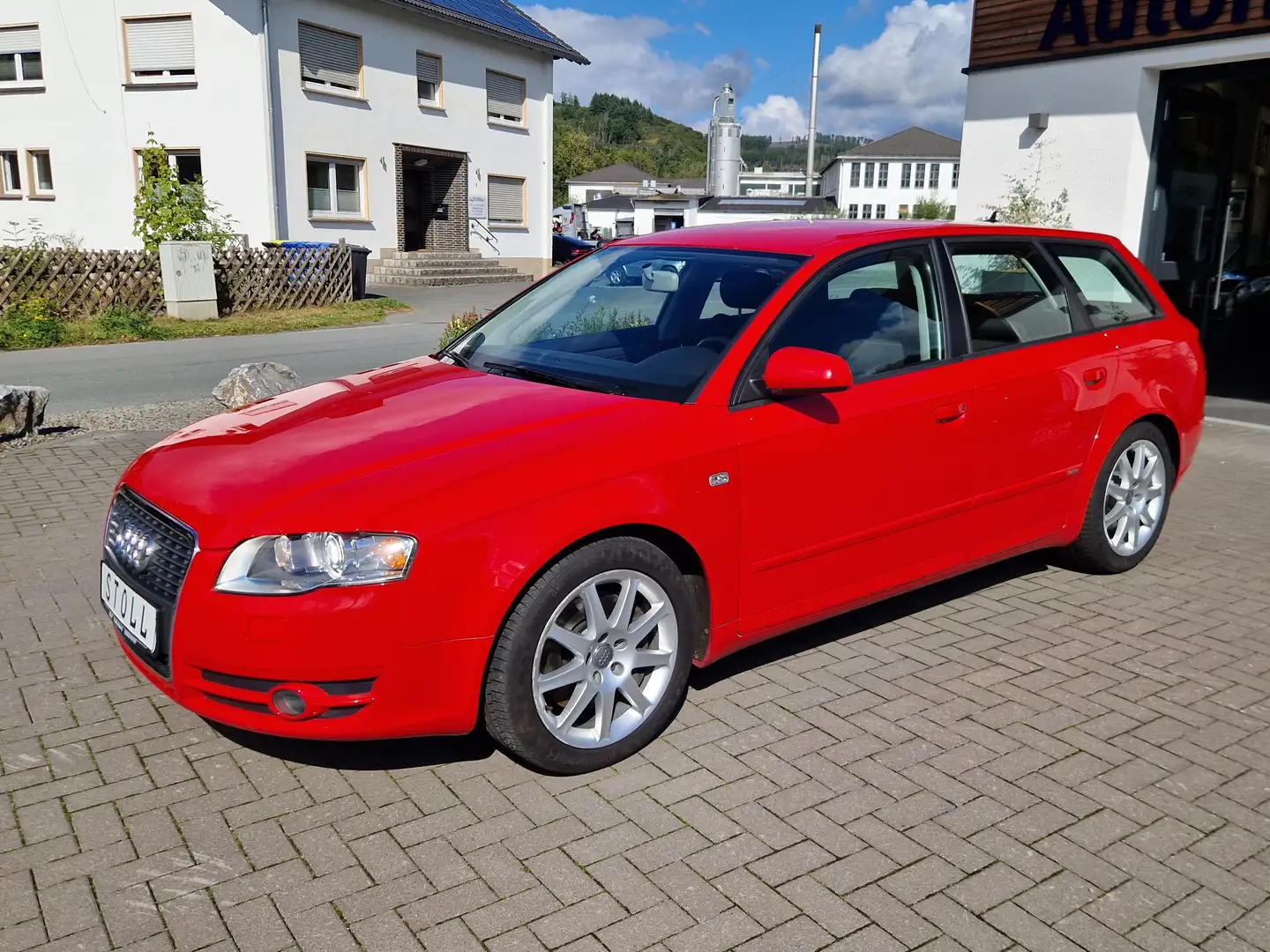 Audi A4 3.2 FSI quattro Rot - 2