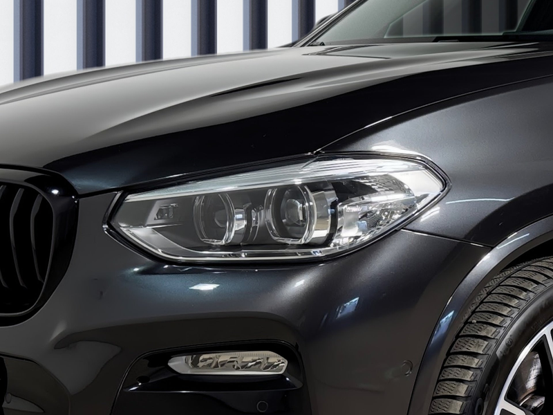 BMW X4 xDrive20d — photo 3