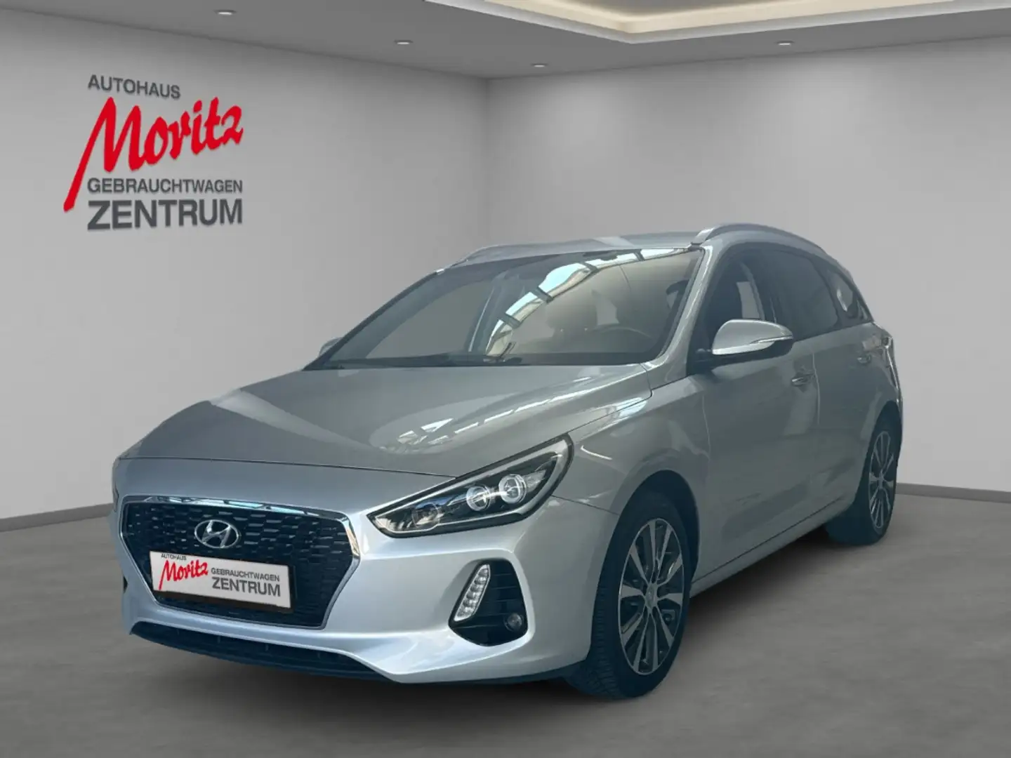 Hyundai i30 Kombi 1.0 TGDI  Trend *SMART KEY & MEHR!* Zilver - 1