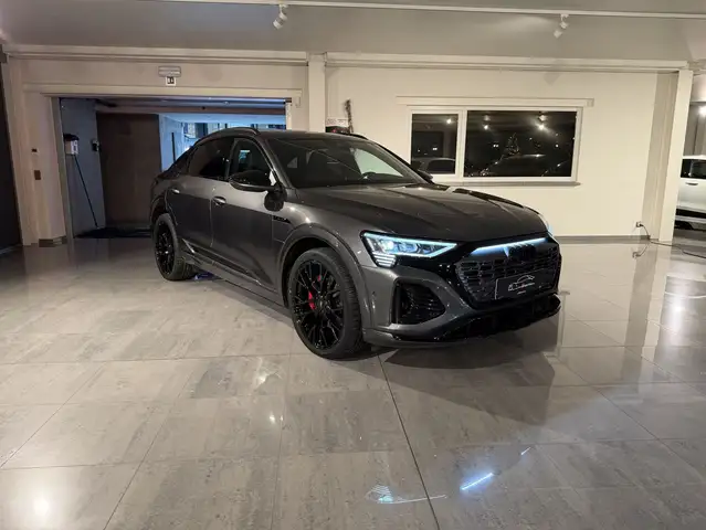 Audi Q8 e-tron 55 QUATTRO 408PK 115KWh * RS ZETELS * PANO*MATRIX