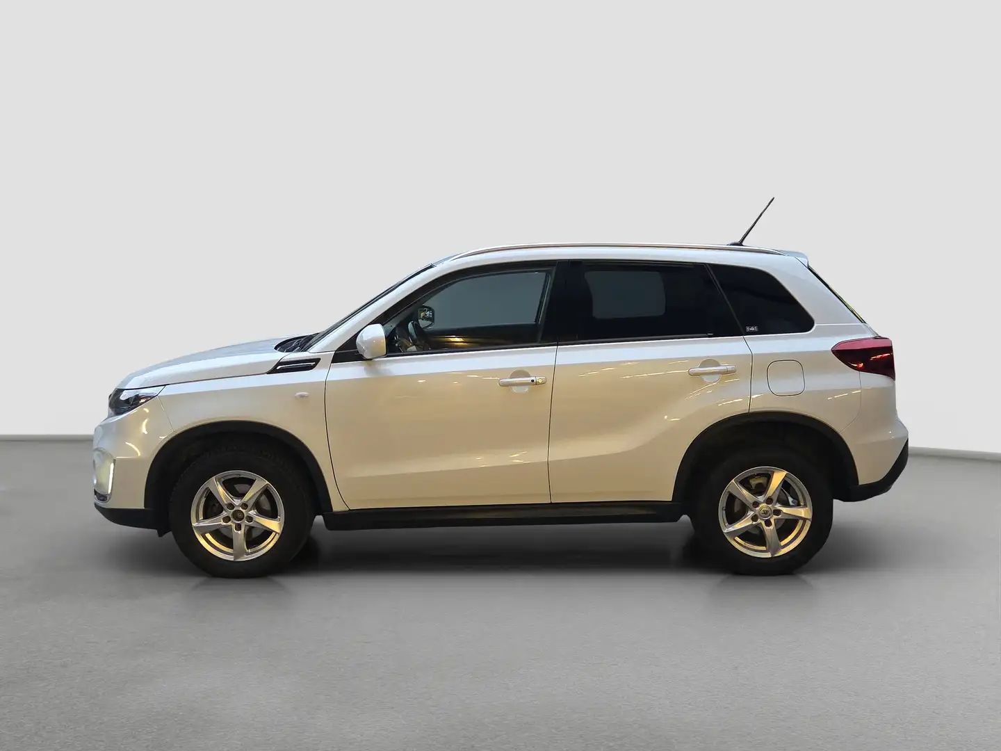 Suzuki Vitara Suzuki Vitara Shine Allrad 1,4 Weiß - 2