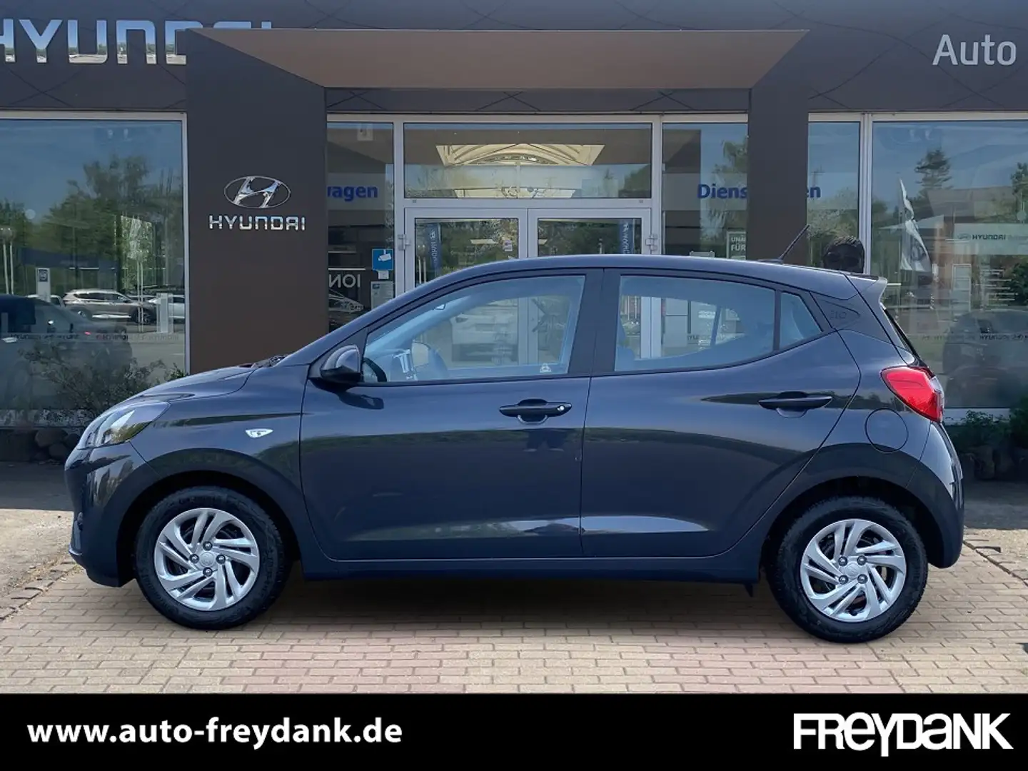 Hyundai i10 FL (MY25) 1.0 Benzin (63 PS) 5-MT 2WD Select Grijs - 2