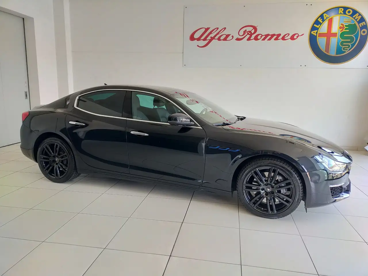 Maserati Ghibli 2022
