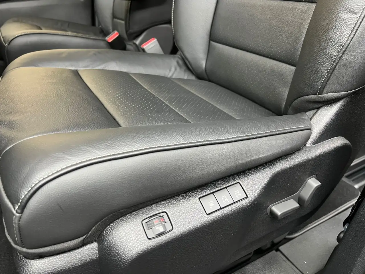 Peugeot Traveller Premium L3 *VIP 7-Sitzer* Standheizung 22