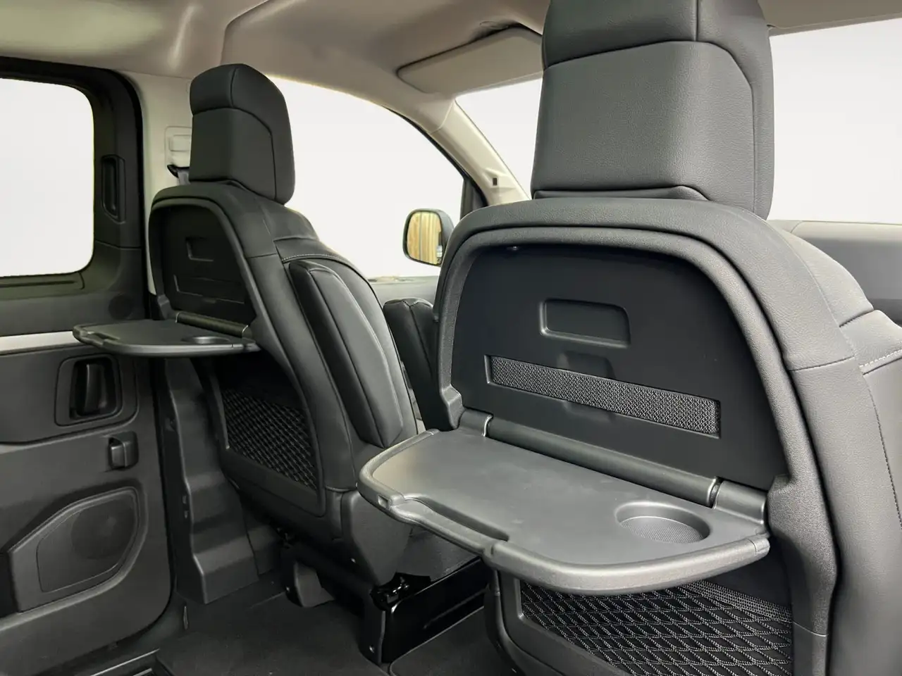 Peugeot Traveller Premium L3 *VIP 7-Sitzer* Standheizung 21