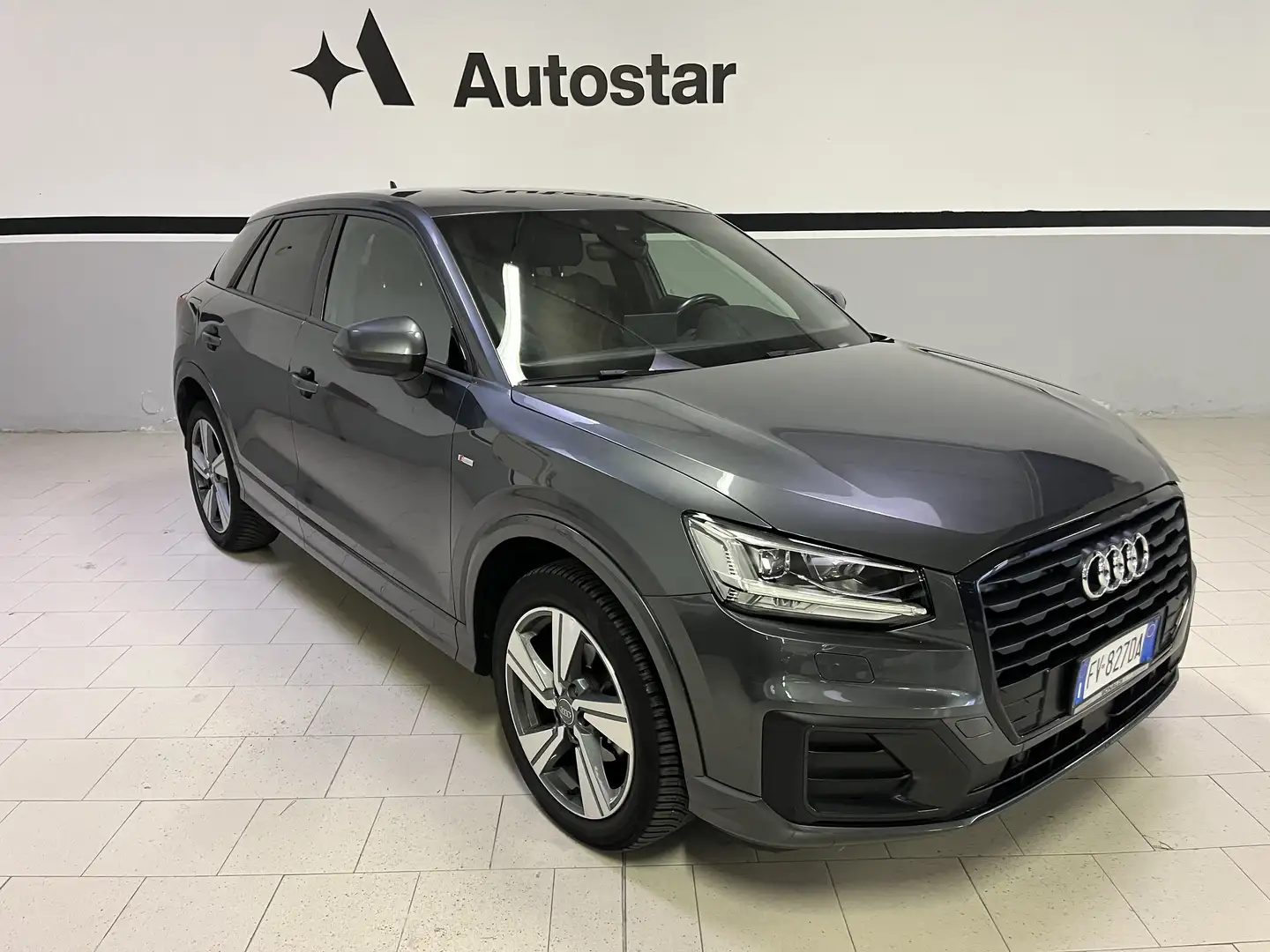 Audi Q2 1.6 tdi S line edition s-tronic Grigio - 1