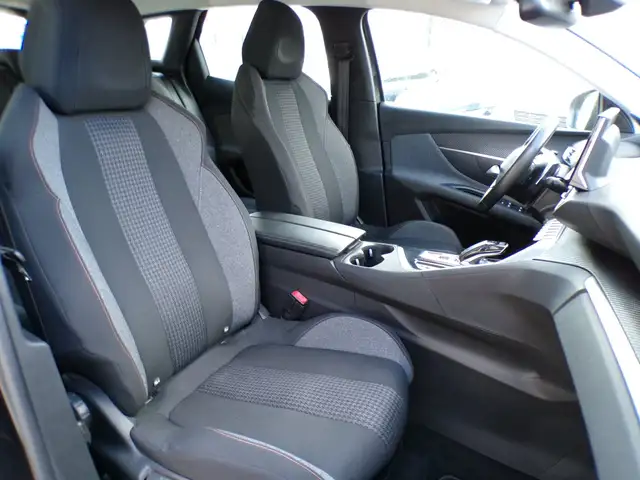 Peugeot 3008 view 14