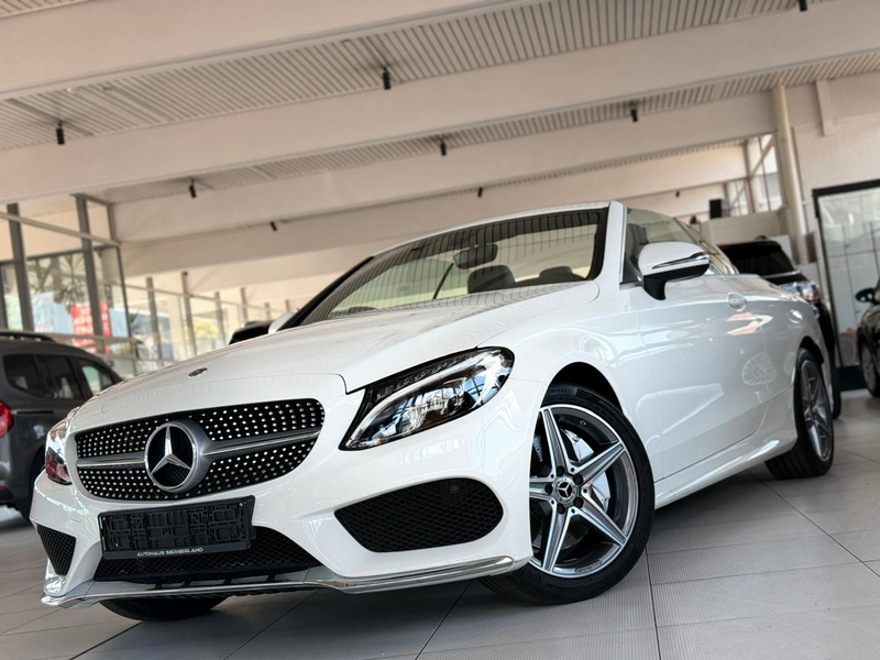 Mercedes-Benz C 300 Cabrio / AMG / Navi / Alcantara / Kamera /