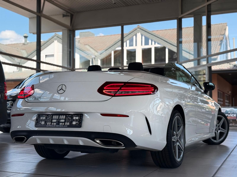 Mercedes-Benz C 300 Cabrio / AMG / Navi / Alcantara / Kamera / — photo 5